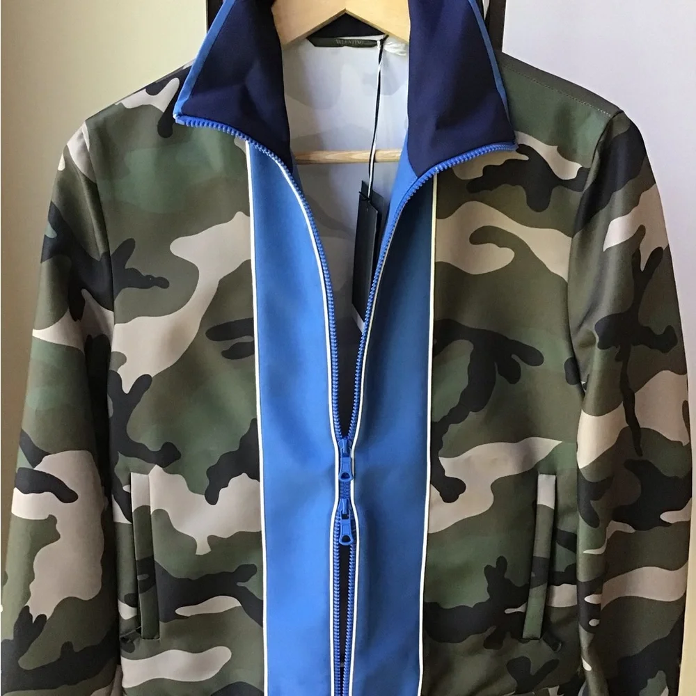 Valentino NWT Camo Jacket with Blue‎ Contrast Detailing Full Zip Army